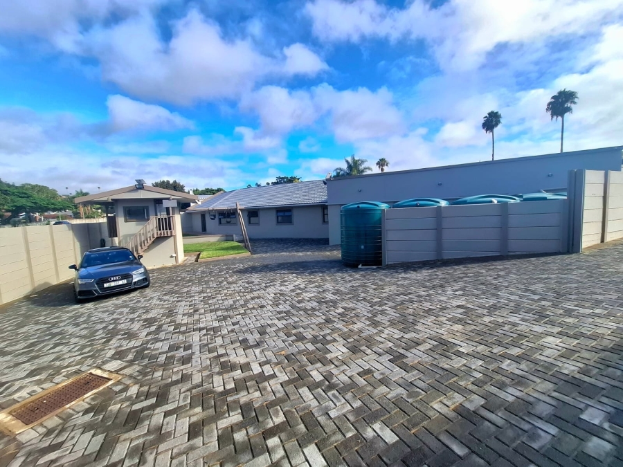6 Bedroom Property for Sale in Dorchester Heights Eastern Cape